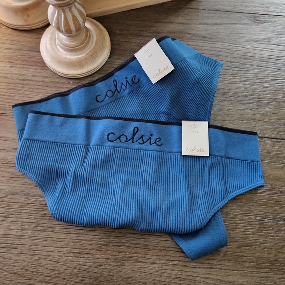 Colsie Blue Ribbed Thong Panties - Picture 1 of 6